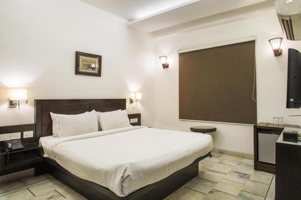 Oyo Flagship Hotel Rudra Palace Agra (Uttar Pradesh) Exterior foto