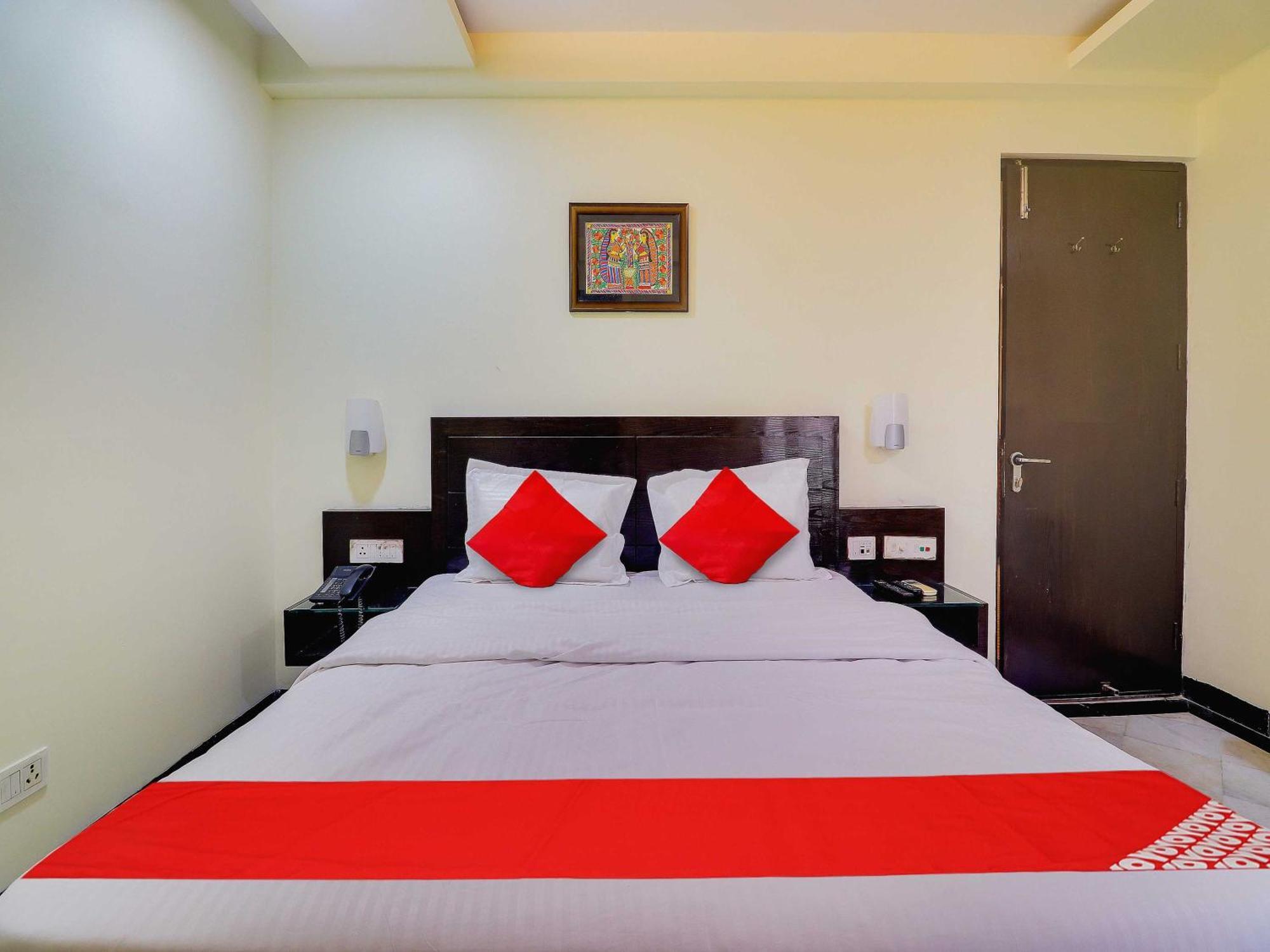 Oyo Flagship Hotel Rudra Palace Agra (Uttar Pradesh) Exterior foto