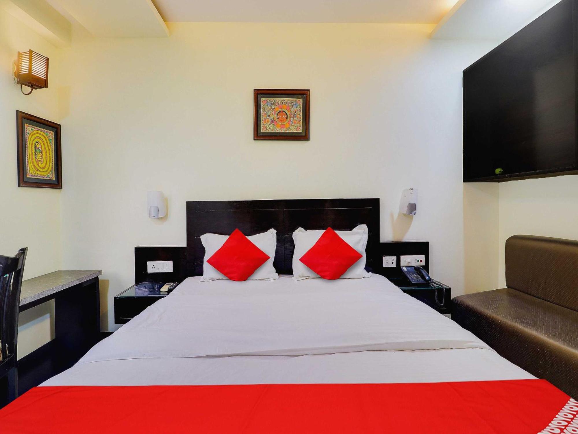 Oyo Flagship Hotel Rudra Palace Agra (Uttar Pradesh) Exterior foto