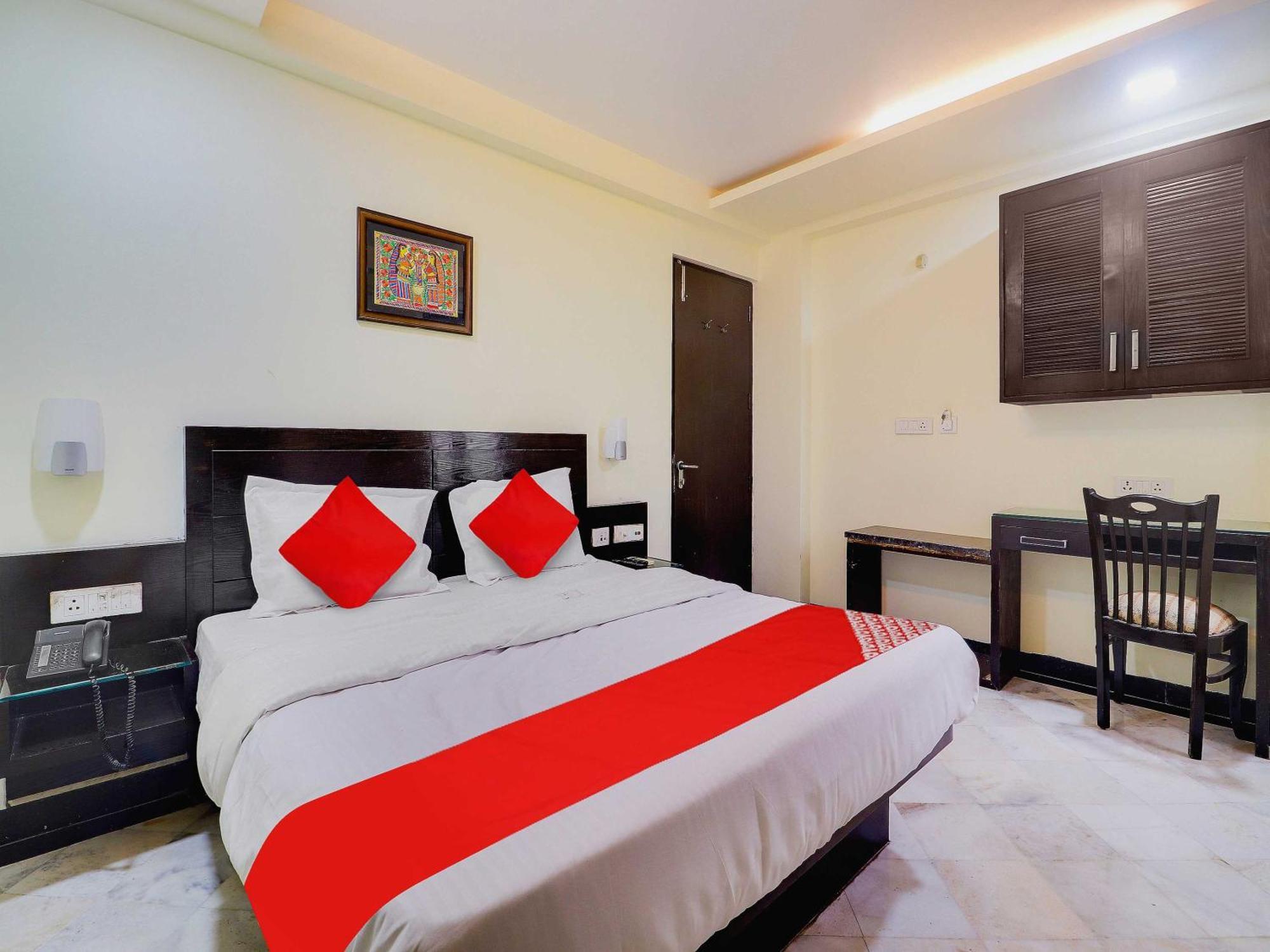 Oyo Flagship Hotel Rudra Palace Agra (Uttar Pradesh) Exterior foto