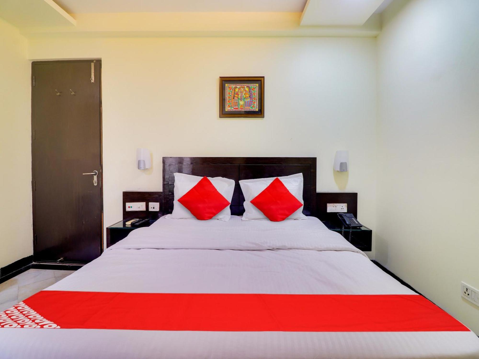 Oyo Flagship Hotel Rudra Palace Agra (Uttar Pradesh) Exterior foto