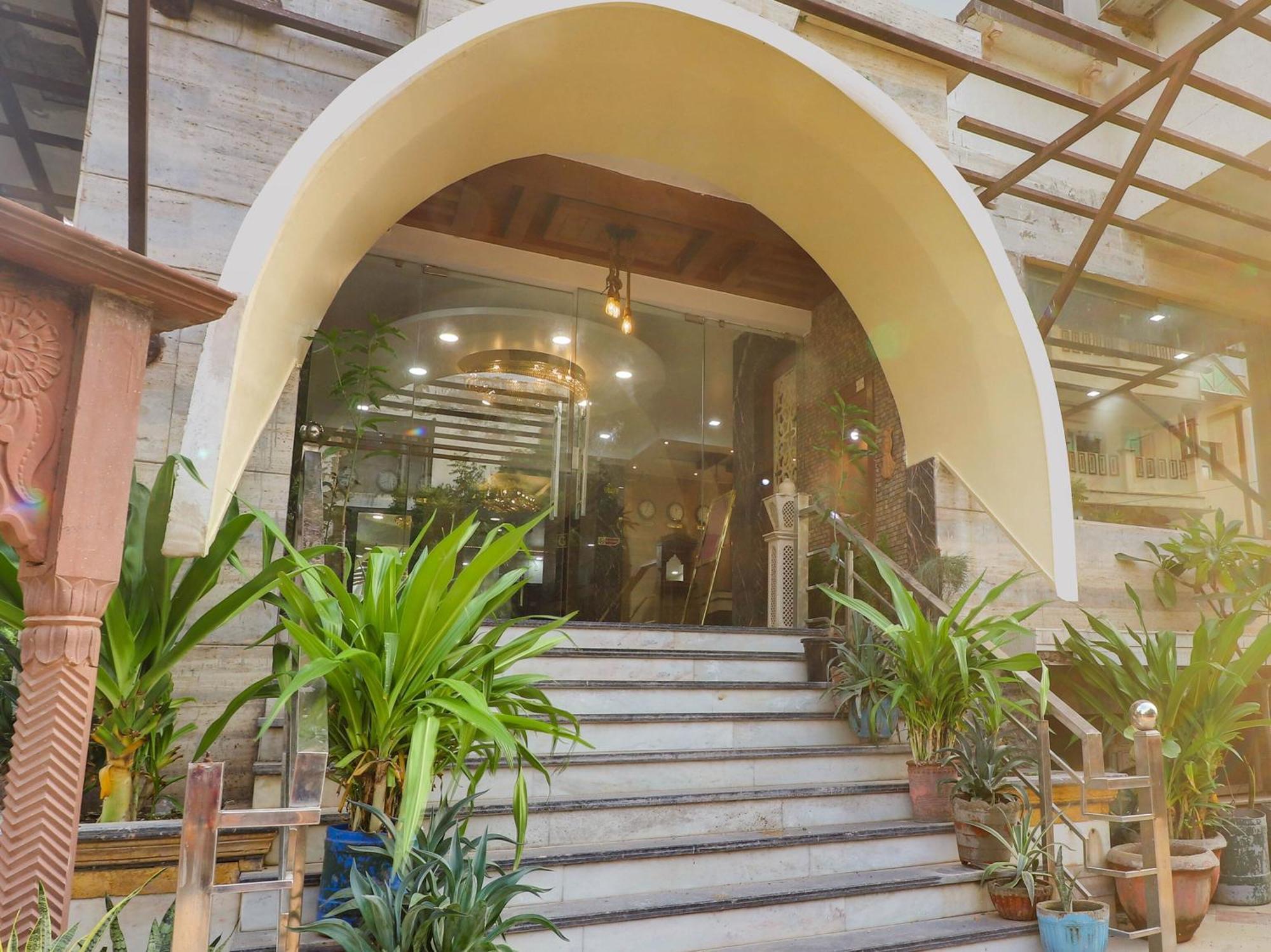 Oyo Flagship Hotel Rudra Palace Agra (Uttar Pradesh) Exterior foto