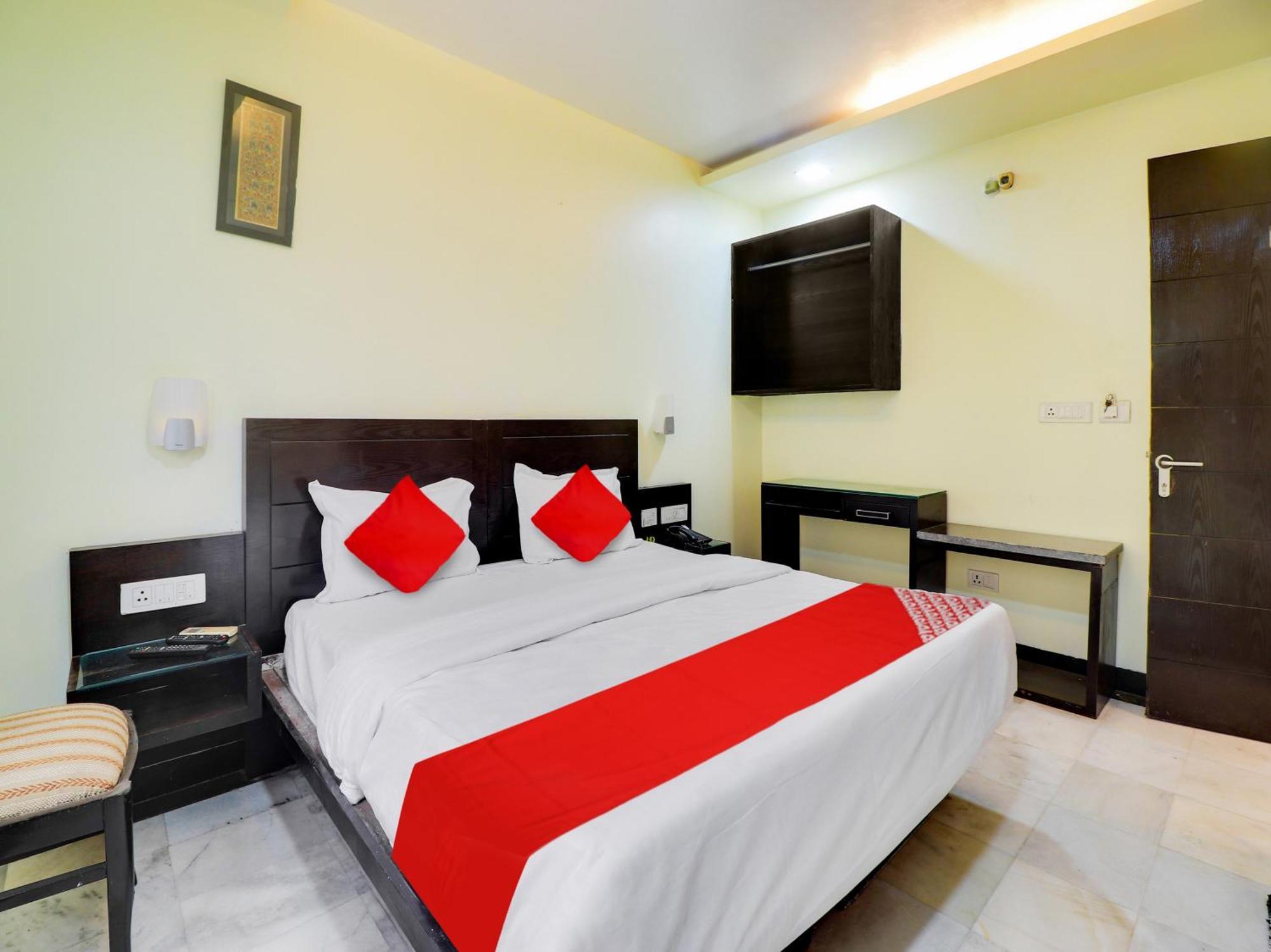 Oyo Flagship Hotel Rudra Palace Agra (Uttar Pradesh) Exterior foto